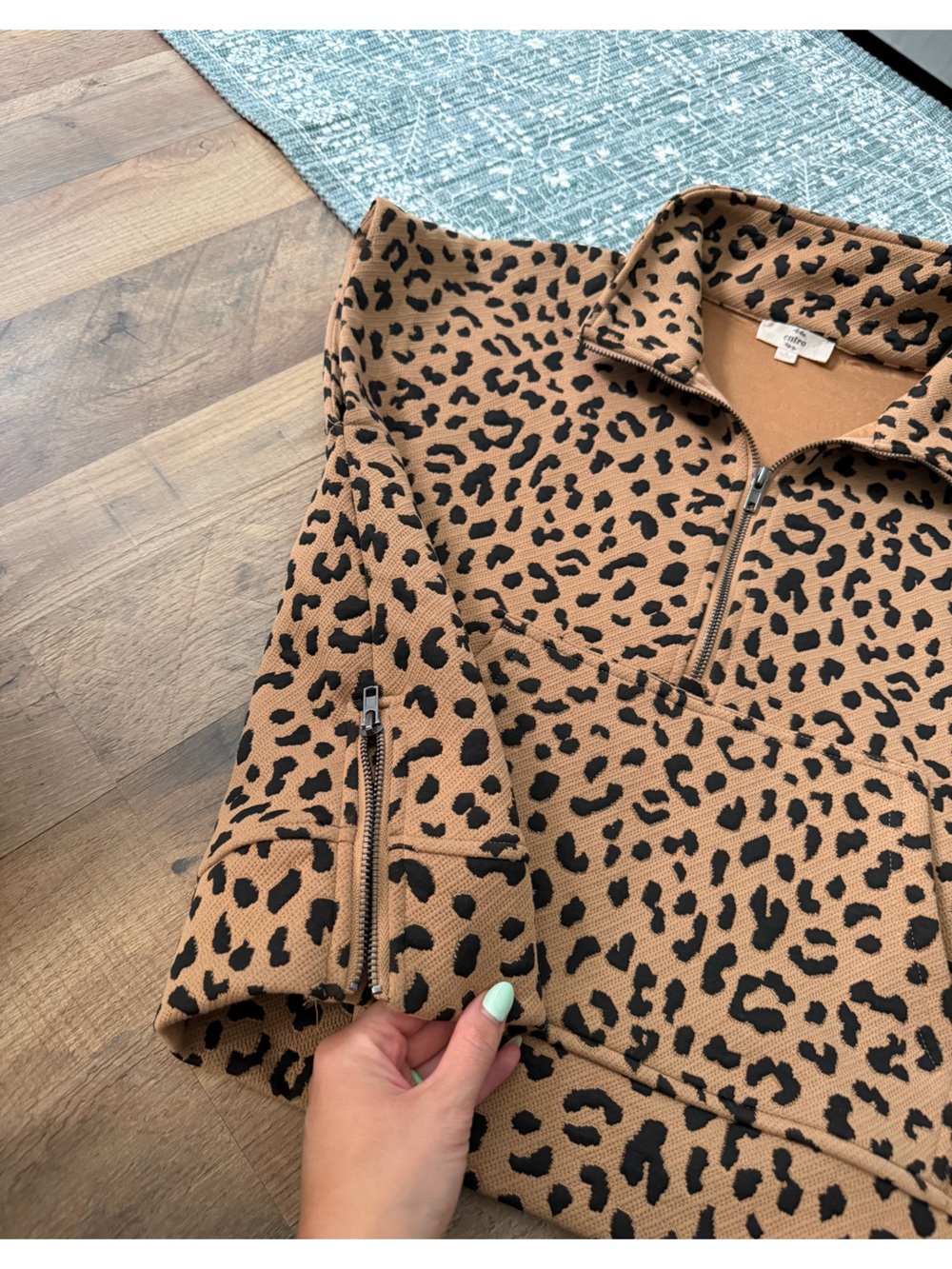 entro Leopard Print Half-Zip Sleeveless Pullover in Tan and Black - Picture 2 of 4